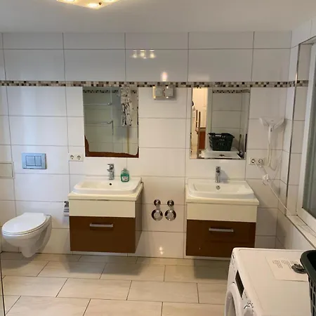 Lumen Boardinghouse - Stuttgart - Ludwigsburg, Monteur- Und Handwerkerwohnungen Fuer 2-6 Personen * Kornwestheim
